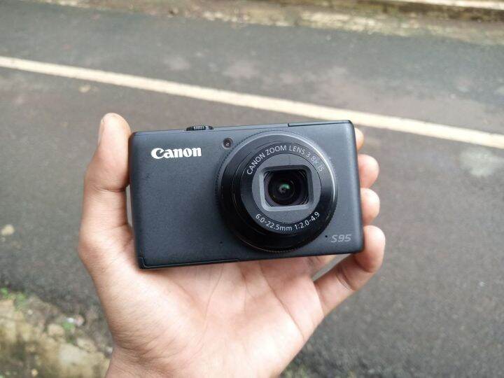 Canon PowerShot S95 ブラック