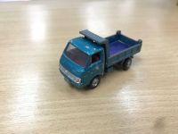 โมเดลรถเหล็ก Tomica Isuzu ELF dump Japan