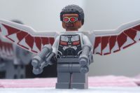 LEGO Falcon Red Wings HERO MARVEL