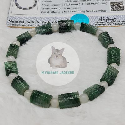 กำไลหยกพม่า หยกแท้ Jadeite Type A (มีใบเซอร์รับรองจากสถาบันตรวจสอบอัญมณี) (21.07 g.)