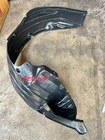 พลาสติกซุ้มล้อหน้า บังฝุ่นล้อหน้า ข้างขวา (RH) HONDA CRV G2 2002-2004