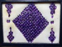 พลอยอเมทิสต์สีม่วงธรรมชาติ 114.38 กะรัต 8x4มม. รูปทรงมาร์คีส์ 114.38cts natural purple amethyst 8x4mm marquise shape set