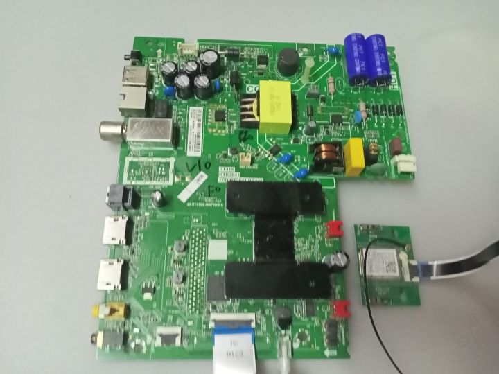 mainboard-tcl-32s65aอะไหล่ทีวีtclสมาททีวีแท้32นิ้วของถอดจากเครื่องจอแตก