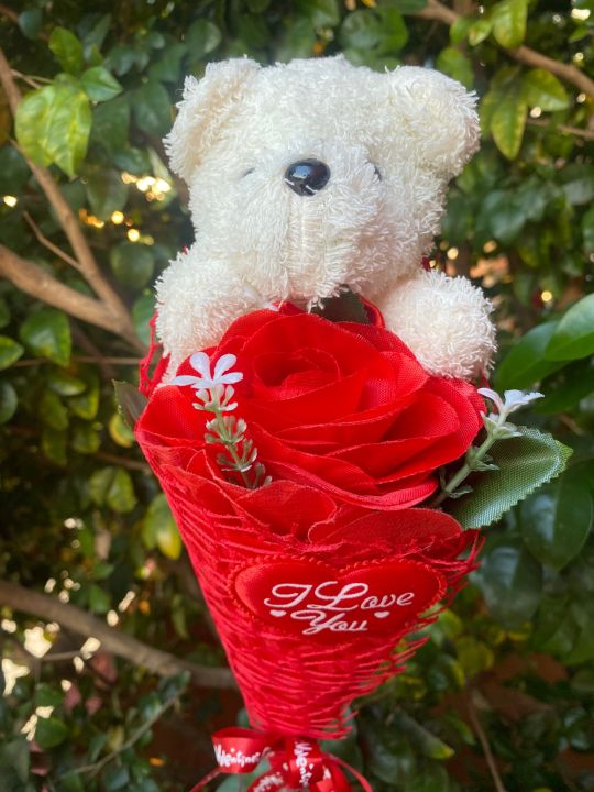 ของขวัญวาเลนไทน์-น้องหมี-กับดอกกุหลาบสีแดง-พร้อมส่ง