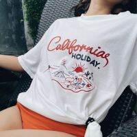 everyday.created - california’s holiday t-shirt เสื้อยืดคอกลม