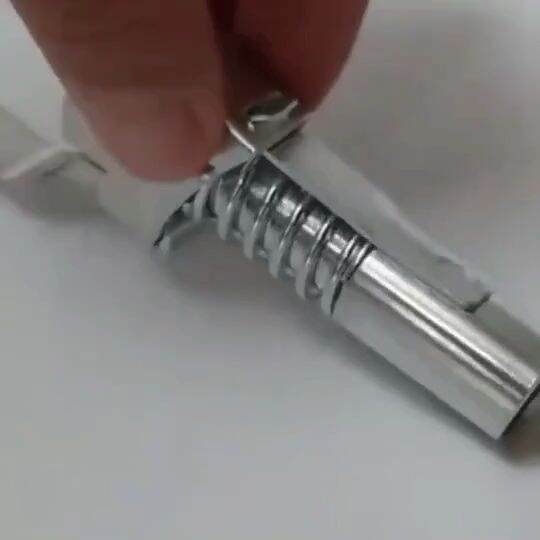 Universal Quick Release Grease Gun Coupler Lock SelfLocking Non