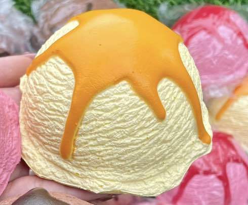 สกุชชี่ไอศกรีมจัมโบ้-ร้านไทย