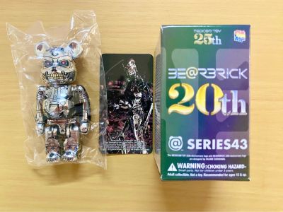 ฟิกเกอร์ bearbrick 100% Series 43 : Terminator 2 Judgment Day (มีการ์ด+กล่องครบ) ของญี่ปุ่นแท้💯 (งาน Medicom toy)