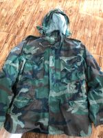 เสื้อแจ็คเก็ต ทหาร USA M65 woodland MEDIUM REGULAR ลายพราง อก22”รอบอก44”