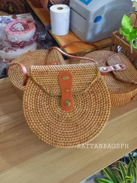 Handwoven Tan Rattan Envelope Clutch Bag from Bali - Casual Afternoon