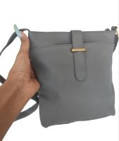 กระเป๋าสะพายข้าง crossbody สายปรับสั้นยาวได้