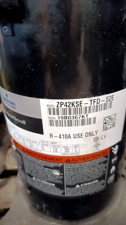 คอมเพรสเซอร์แอร์ มือ2  แบบสกอร์ รุ่น ZP42 ขนาด 36000 btu  น้ำยา R410 ไฟ 380