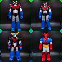 โมเดล หุ่นยนต์ Great Mazinger มาชินก้า ขนาดใหญ่มาก ประมาณ 45 cm. เป็นงาน Hand Made พลาสติกอย่างดี แข็งแรง ขยับแขนได้ ?