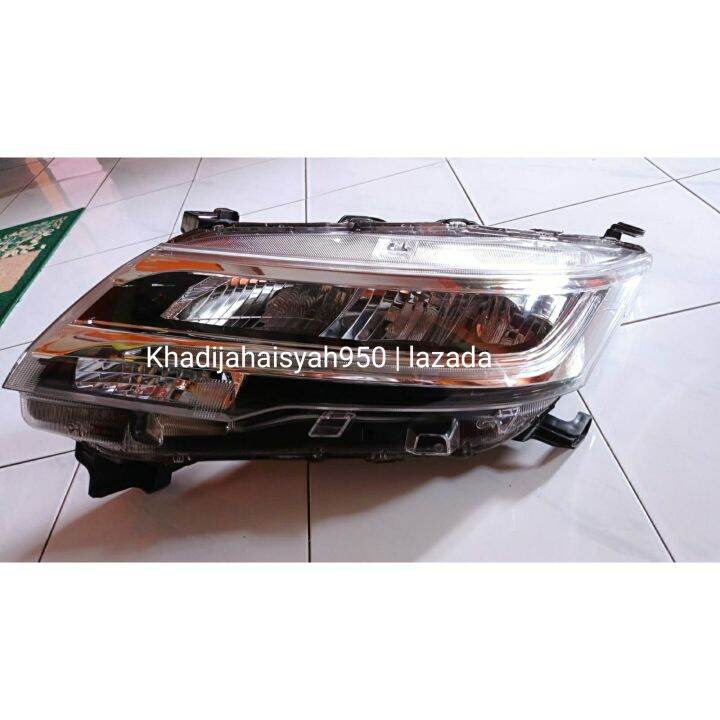 ORIGINAL SECOND MULUS SEBELAH KIRI lampu depan Terios tahun 2018-2020
