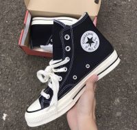 Converse all star made Vietnam สินค้าทางร้านเป็นสินค้าแท้นำเข้ามือหนึ่งพร้อมกล่องของครบจ้าเป็นสินค้าหลุดภาษี ทางร้านรับประกันสินค้าตรงตามภาพ100%รองเท้าผู้หญิงรองเท้าผู้ชาย