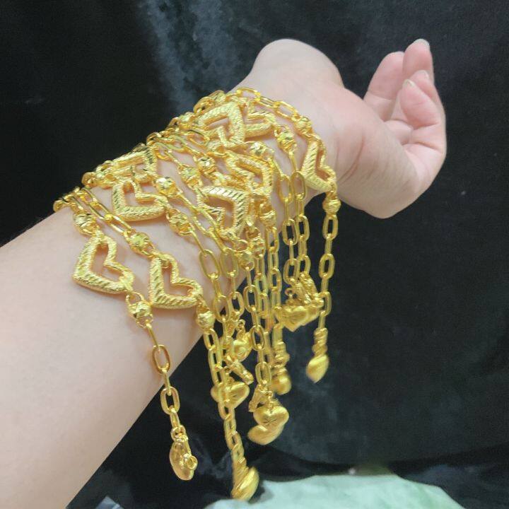 ข้อมือน้ำหนัก1บาท-หัวใจ-งานข้อมือวัดไซส์ข้อมือด้วยนะคะ-ไม่กดสั่งเล่นนะคะ