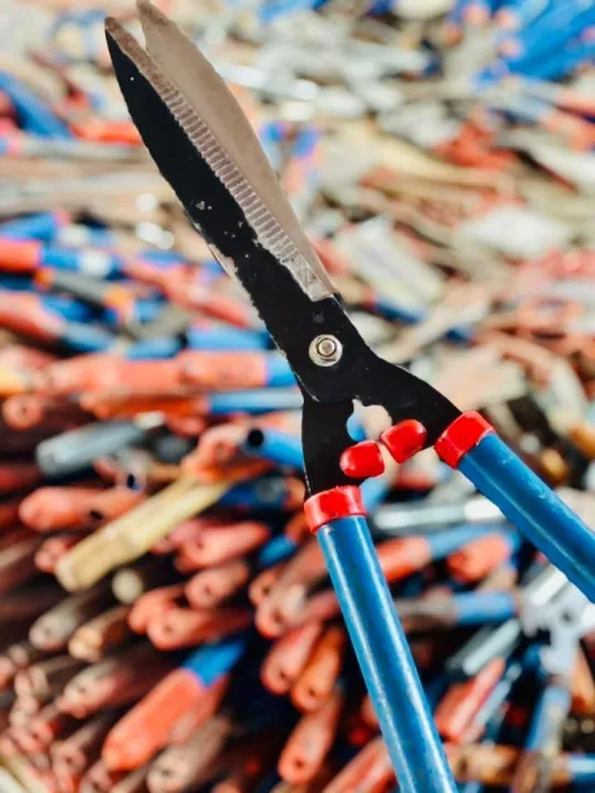 BARGAIN! GRASS CUTTER (AS IS) Lazada PH