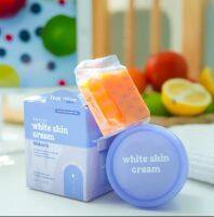 กดรับโค้กส่งฟรีก่อนสั่งซื้อค่ะ (แพ็คเกจใหม่) ครีม+สบู่White Skin Body Cream ขนาด 100 g. (1 เซต) ครีมปรับผิวขาว ไวท์สกิน บอดี้ครีม (ชุดสีม่วง)