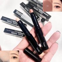 Bobbi Brown Mini Long-Wear Cream Shadow Stick 9g. อายแชโดวรูปแบบสติก ขนาดมินิ นุ่มลื่นเกลี่ยง่าย ไม่เป็นคราบ ☺️ติดทนนานถึง 8 ชั่วโมง โดยไม่แห้งหรือลอกเป็นขุย ?สีสันคงทนชัดเจนไม่เปลี่ยนสีหรือซีดจาง และให้คุณสมบัติในการกันน้ำ