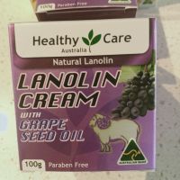 Healthy Care แท้ 100% ครีมรกแกะออสเตรเลีย Lanolin Cream Grape Seed ลาโนลืน สูตรนำ้มันสกัดจากขนแกะ (สูตรน้ำมันเมล็ดองุ่น)  ขนาด 100 กรัม