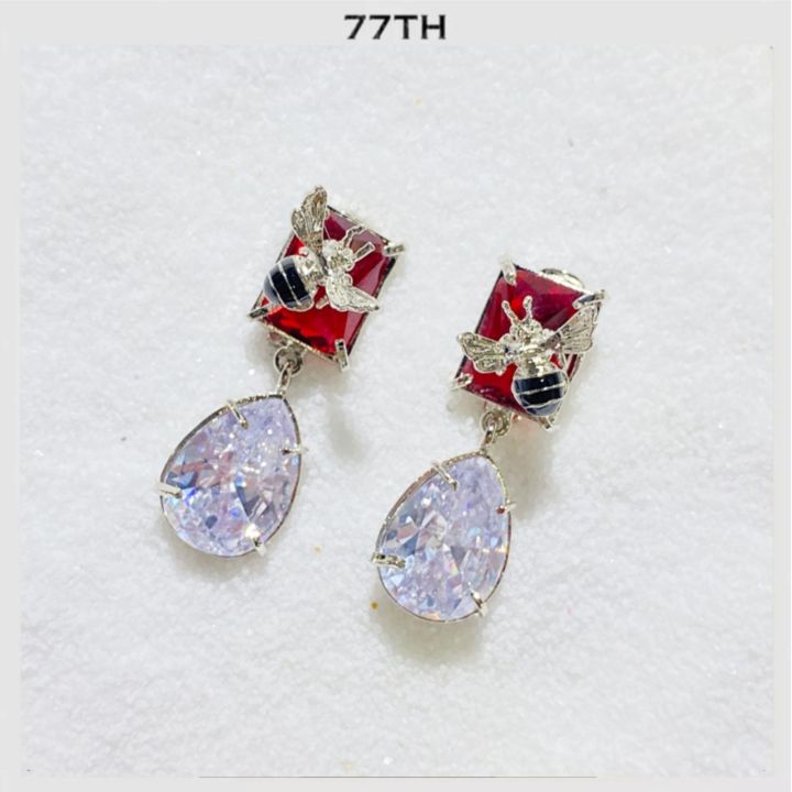 77th-honey-bee-with-red-crystals