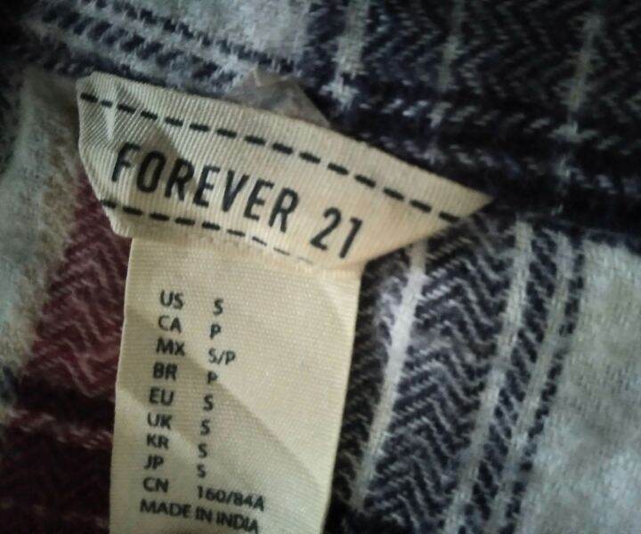 เสื้อforever21ลายสก็อตไซด์s