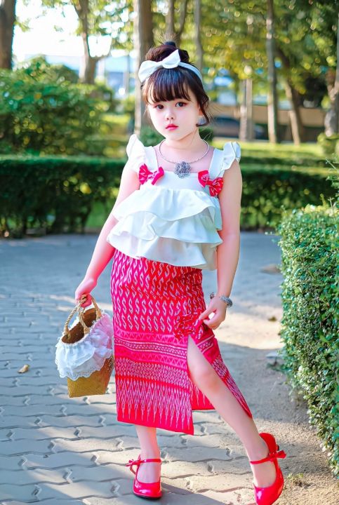 ชุดผ้าไทยเด็ดหญิง-ชุดกระโปรงเด็ก-ชุดไทยเด็กหญิง