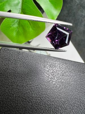 CZ เพชร CZ พลอย สี AMETHYST MEDIUM เพชรรัสเซีย รูป HEXAGON ROUND ยอดเยี่ยม เครื่องตัด มม (1 เม็ด) AMERICAN DIAMOND ZIRCONIA