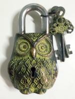 owl design padlock