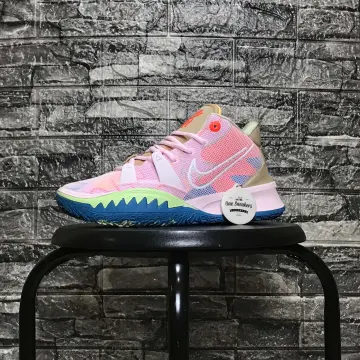 Sepatu basket sale nike wanita