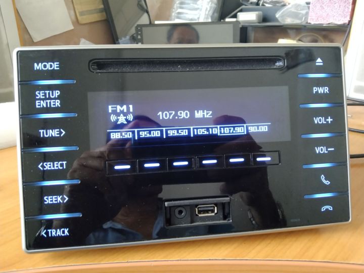 วิทยุ-cd-mp3-bluetooth-aux-usb-fujitsu-ten-ถอดจาก-toyota-revo-ปี-2018-2023-ตัวนี้มีรอยถลอก-นิดหน่อย