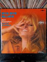 เพลงบรรเลง Bert Kaempfert  And His Orchestra   แผ่นเสียง Vinyl Lp 33 rpm สภาพดี ตรวจสอบแล้วมีลองฟัง