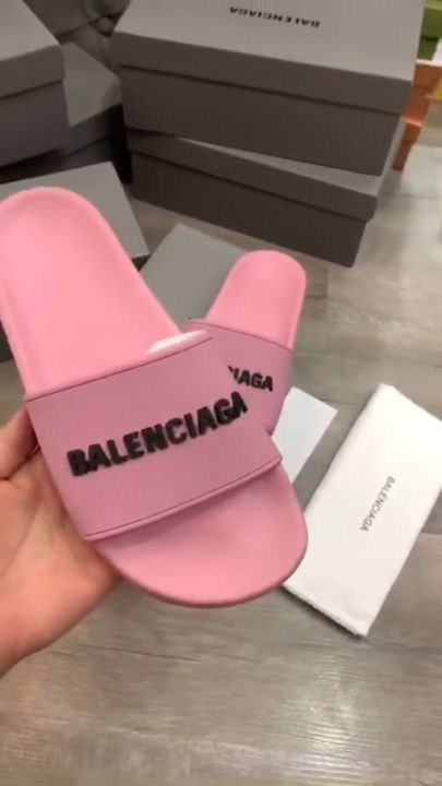 Túi xách nữ Balenciaga Le Cagole XS Shoulder Bag in Baby Pink Arena Lambskin