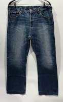 กางเกงยีนส์(มือสองแท้?%) Levis 501 เอวป้าย 36” เอววัดจริง 37” MADE IN SPAIN (รหัสO65) ยาวทั้งตัว 40.5” ยาวจากเป้าถึงปลายขา 29.5” ปลายขากว้าง 9” ***สนใจสอบ