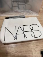 Nars bag cosmetics  กว้าง 22 cm  สูง 15 cm