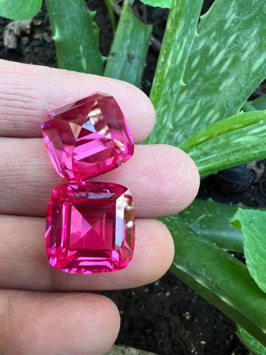 สีชมพู-synthetic-pinkish-sapphire-burma-ruby-cushion-18mm-pair-2-pcs-70-carats-nbsp-ทับทิม-nbsp-พม่าเทียม-nbsp-70-nbsp-กะรัต-carats-nbsp-พลอย-nbsp-ขนาด-nbsp-18x18-nbsp-มิล-nbsp-nbsp-mm-2-nbsp-pcs-nbsp