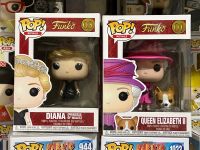 Funko Pop! Royals ราชวงศ์ อังกฤษ Diana + Queen Elizabeth มือหนึ่ง ของแท้ 100%