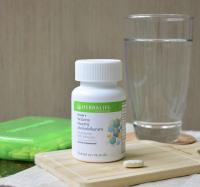 Multivitamin ผสมแร่ธาตุและพืชผัก Herbalife