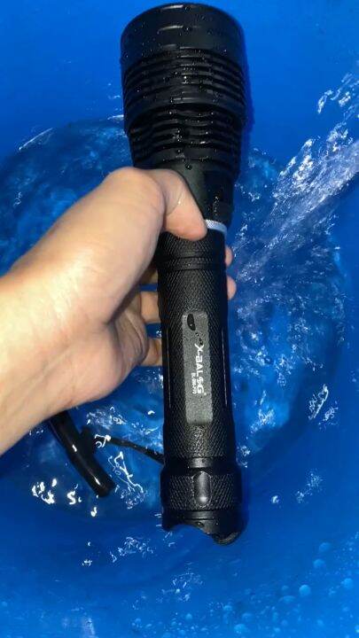 thumbnail image 2 of 200,000 LM LED Diving Flashlight - 200M Waterproof Underwater Scuba Torch With Batteries 2 of 3