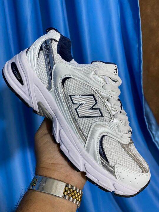 nb-530-รองเท้าวิ่ง-ผลิดจากผ้าและตาข่าย-ระบายอากาศได้เป็นอย่างดี-งานนำเข้า-ราคาเบาๆ