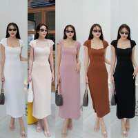 Maxi lady dress เดรสยาวทรงเข้ารูป ดีเทลคอทรงหัวใจ แขนสั้น ชายกระโปรงผ่าหลัง มี4สี  By Intuon