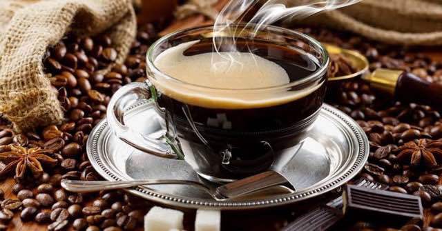 เนสกาแฟ-โกลด์-ดีลักซ์-กาแฟสำเร็จรูปเข้มข้น-ฟรีซดราย-สินค้านำเข้า-200-กรัม-nescafe-gold-deluxe-coffee-freeze-dry-200-g