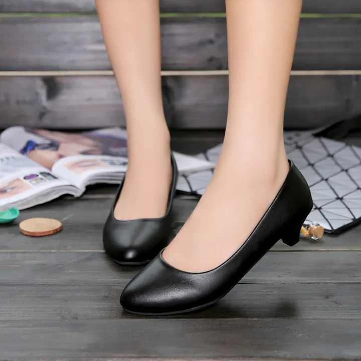 womens dress shoes with small heel