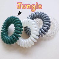 ยางรัดผมPonytail สี Jungle (สีเขียวทึบ) รุ่นNormal ไม่รัดผมจนทำให้ปวดหัว นำไปแช่น้ำร้อนเพื่อให้สินค้าคืนตัวได้ (1เส้น/กล่อง)