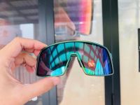 Oakley Sutro (Asia fit)  Matte Silver Green Colorshift /Prizm Road Jade