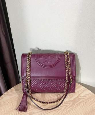 tory burch 2 way shoulder - crossbody bag  all leather สภาพดี รวมๆ ให้8/10