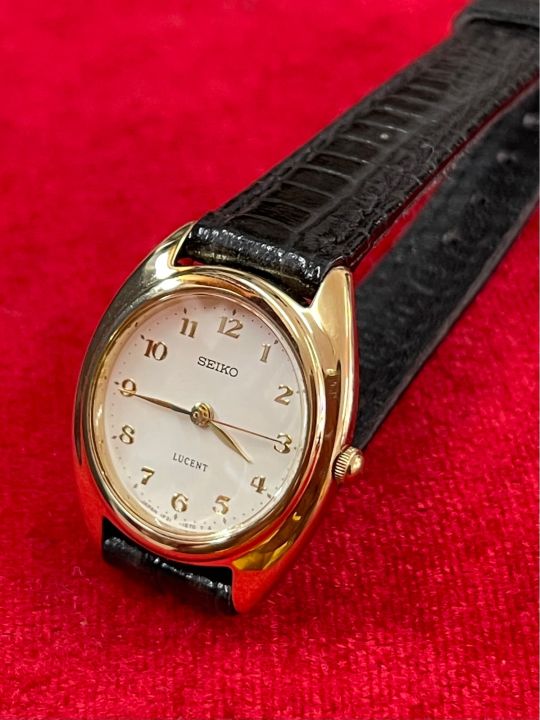 seiko-lucent-quartz-ตัวเรือนทองชุบ-นาฬิกาผู้หญิง-นาฬิกามือสองของแท้