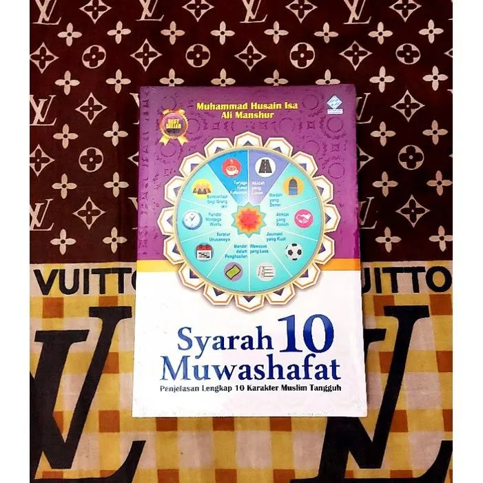 Buku Syarah 10 Muwashafat By Muhammad Husain Isa Ali Manshur | Lazada ...