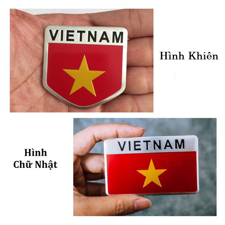 Tem Nhôm Logo kim loại hình lá cờ Việt Nam - Tem Nhôm Logo kim loại hình lá cờ Việt Nam trở thành một lựa chọn phổ biến cho các sản phẩm quà tặng và quảng cáo thương hiệu. Sự kết hợp giữa chất liệu nhôm đẹp mắt và hình ảnh lá cờ Việt Nam gợi lên sự tự hào và tinh thần yêu nước cho người sử dụng.