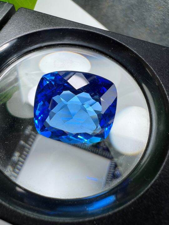 บลูโทพาสย-blue-topaz-stone-พลอย100-lab-made-49-กะรัต-25x23-มิลลิเมตร-1-เม็ด-mm-รูป-cushion-สะอาด-ตา-1pcs-พลอยอัด-สีบลูโทพาส-เหลี่ยม-สัปปะรด